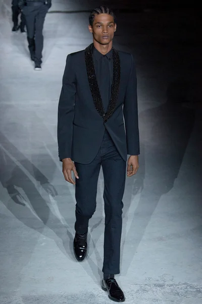 Look 92